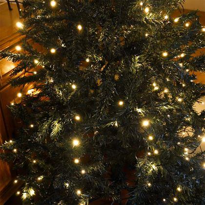 Imaginea din Iluminat LED de Crăciun cu telecomandă – fără încurcături, cu distribuție uniformă a luminițelor