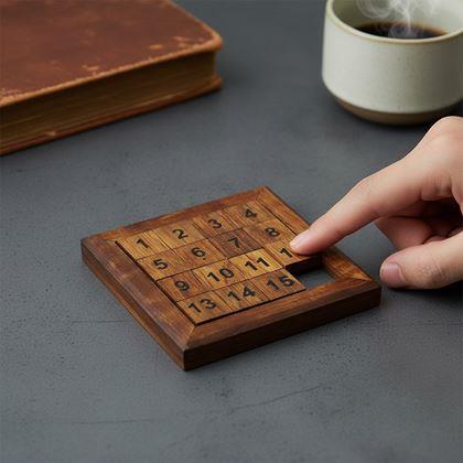 Imaginea din Puzzle din lemn cu cifre glisante