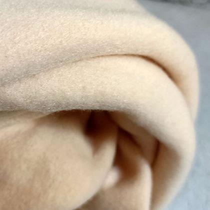 Imaginea din Pătură TV cu mâneci -  cremă