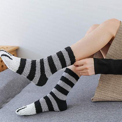 Imaginea din Şosete cu întipături