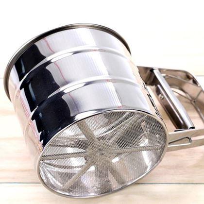 Imaginea din Sita de bucatarie din otel inoxidabil cu cana de masurat