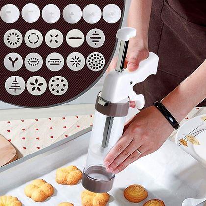 Imaginea din Aparat pentru biscuiți cu dispozitiv de decorat + 19 accesorii