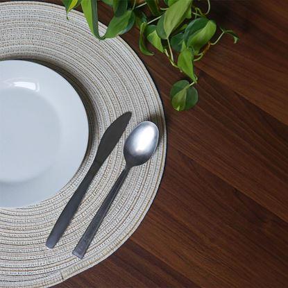 Imaginea Setarea mesei rotunde 