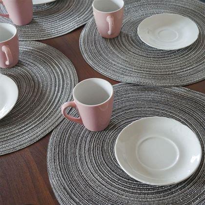 Imaginea din Setarea mesei rotunde  -  gri