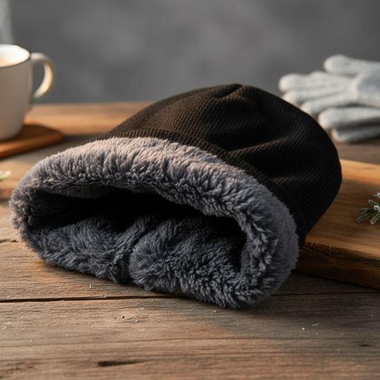 Imaginea din Căciulă termoizolată  -  neagră