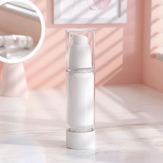 Imaginea din Sticluță de călătorie cu pompiță 50 ml