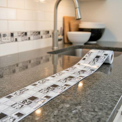 Imaginea din Bandă autoadezivă mosaic - amestec gri