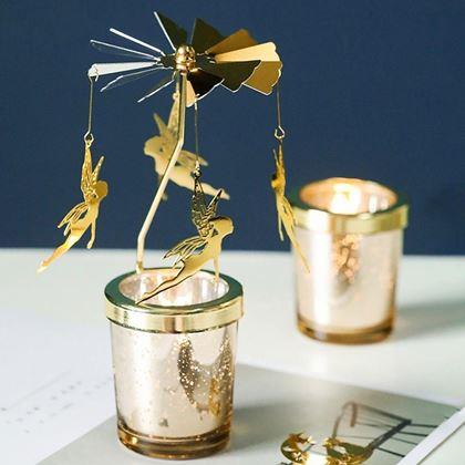 Imaginea din Lustru rotativ  -  Zâne