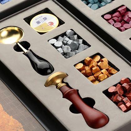 Imaginea din Set cadou pentru realizarea sigiliilor -  inimioară