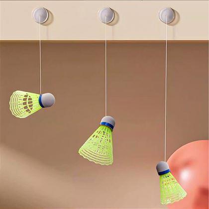Imaginea din Antrenor de badminton cu 3 mingi