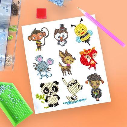 Imaginea din Pictură cu diamante pentru copii autocolante  -  mix animale