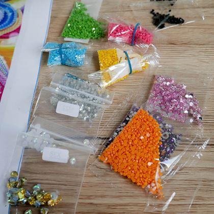 Imaginea din Pictură cu diamante deluxe  -  păun