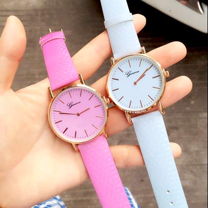 Imaginea din Ceas care își schimbă coloarea  -  albastru