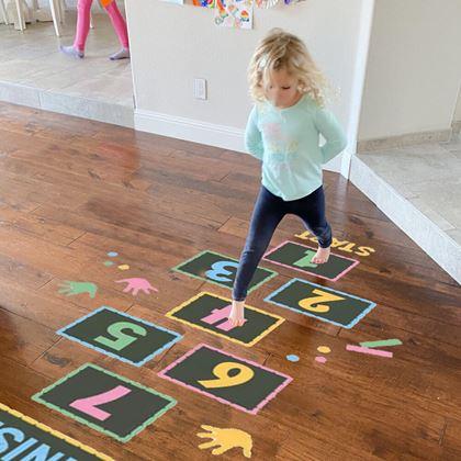 Imaginea din Autocolante pentru podea - șotron