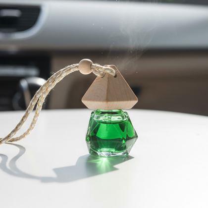 Imaginea din Sticluță de aromă pentru mașină - verde