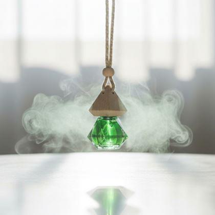 Imaginea din Sticluță de aromă pentru mașină - verde