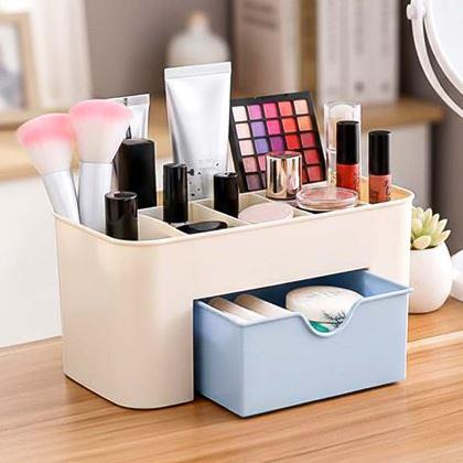 Imaginea din Organizator pentru cosmetice cu compartimente