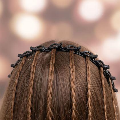 Imaginea din Cordeluță cu cleme  -  neagră