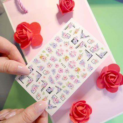 Imaginea din Set de autocolante pentru unghii - 71 bucăți flori