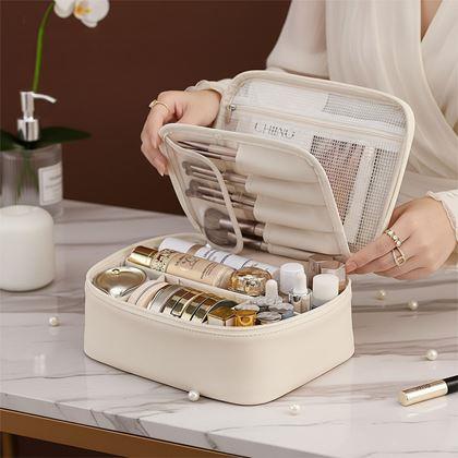 Imaginea din Geant necesar cosmetic de călătorie