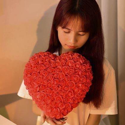 Imaginea din Inimă veșnică din trandafiri 26 cm