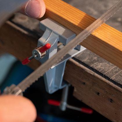 Imaginea din Mini clește de masă