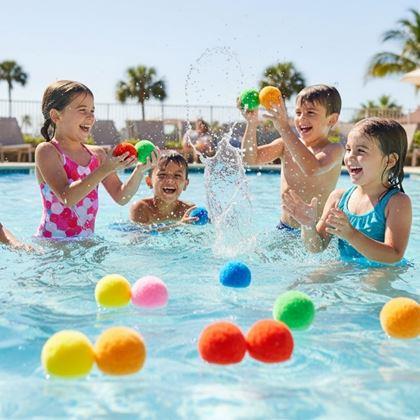 Imaginea din Mingi de apă, 12 bucăți