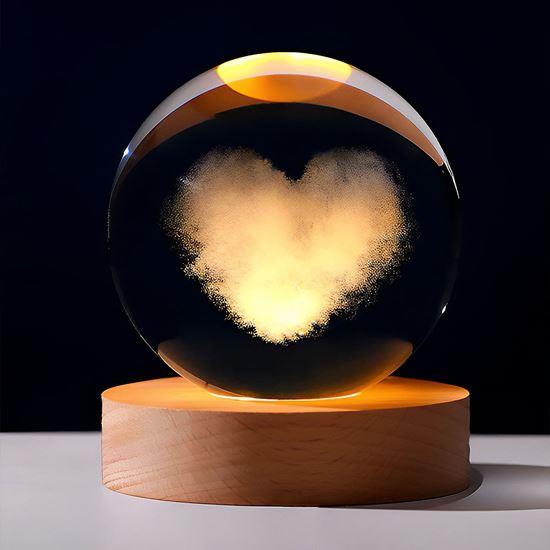 Imaginea din Minge de sticlă cu lumină LED - inimă