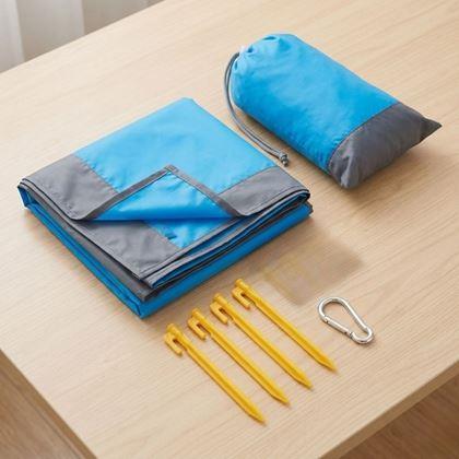 Imaginea din Saltea de plajă cu țăruși, rezistentă la apă și nisip, 2x2 m, albastră