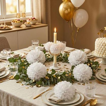 Imaginea din Decor din hârtie albă Pompom 20 cm, set 5 bucăți