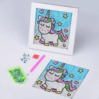 Imaginea din Pictură cu diamante pentru copii  -  unicorn mic