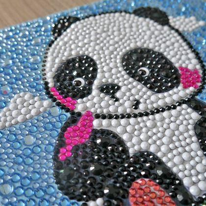 Imaginea din Pictură cu diamante pentru copii  -  panda