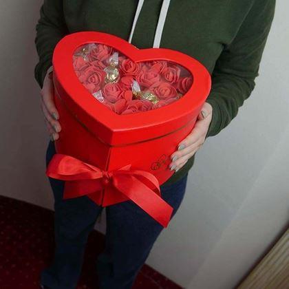 Imaginea din Cutie cadou cu două etaje - inimă
