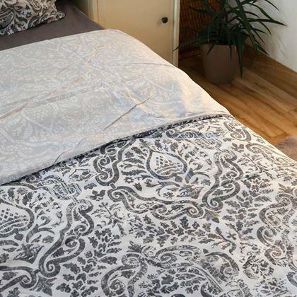 Imaginea din Lenjerie bumbac - ornamente negre