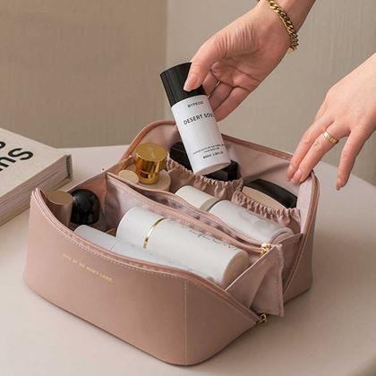 Imaginea din Geantă cosmetică cu compartimente  -  roză