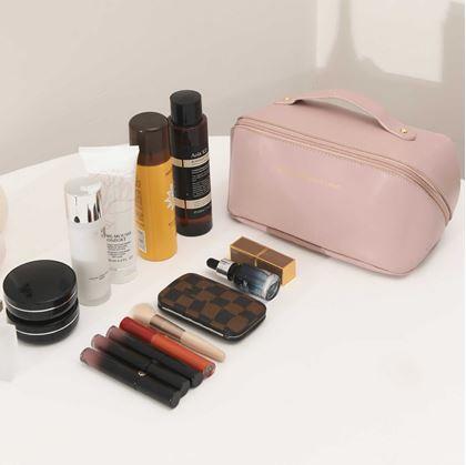 Imaginea din Geantă cosmetică cu compartimente  -  roză