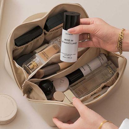 Imaginea Geantă cosmetică cu compartimente 