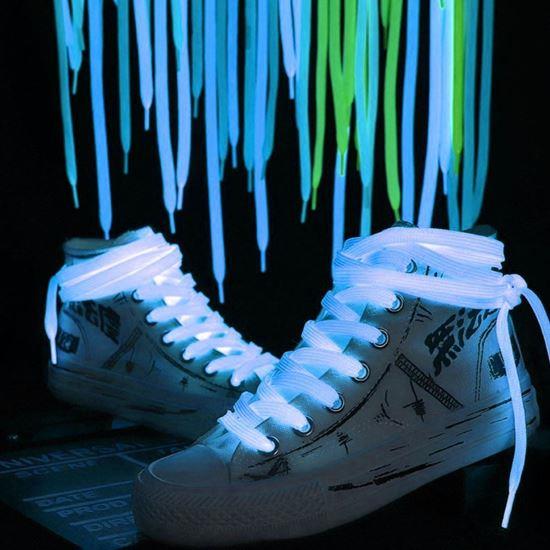 Imaginea din Șireturi luminoase  -  albaştri