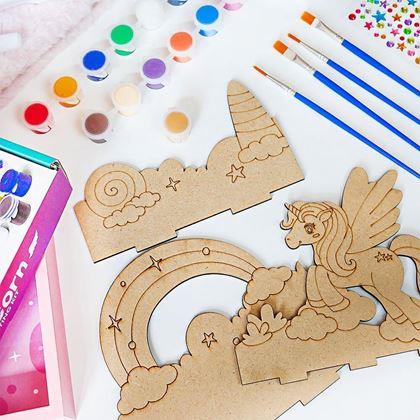 Imaginea din Kit pentru realizarea unei imagini 3D  -  unicorn