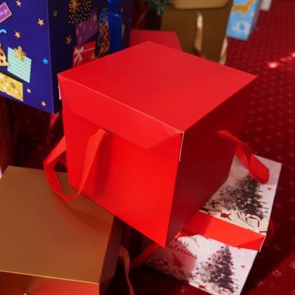 Imaginea din Cutie de cadou 15 cm  - roșu