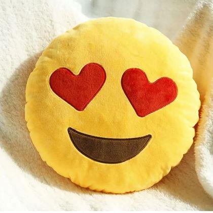 Imaginea din Emoji pernă  -  îndrăgostit