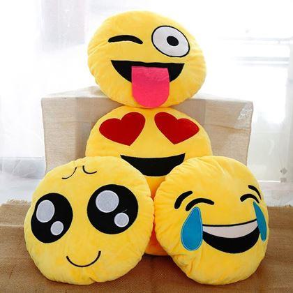 Imaginea din Emoji pernă  -  îndrăgostit