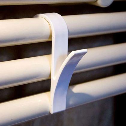 Imaginea din 2 bucăți cârlige de agățat pentru radiator tip scară - albe