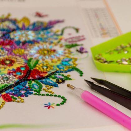 Imaginea din Pictură cu diamante specială  -  arbore colorat