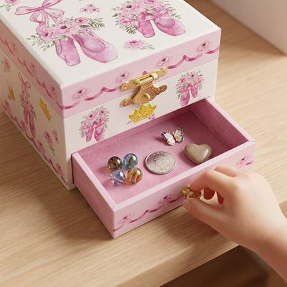 Imaginea din Cutie muzicală pentru bijuterii cu balerină pentru copii