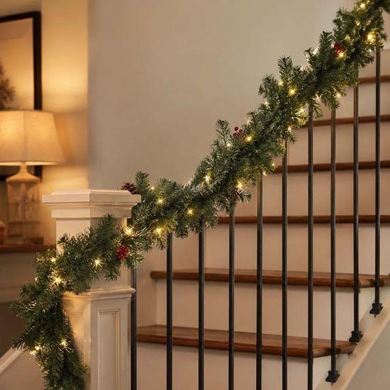 Imaginea din Ghirlandă decorativă de Crăciun cu lumini