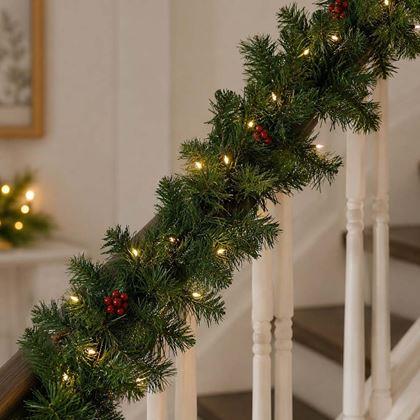 Imaginea din Ghirlandă decorativă de Crăciun cu lumini