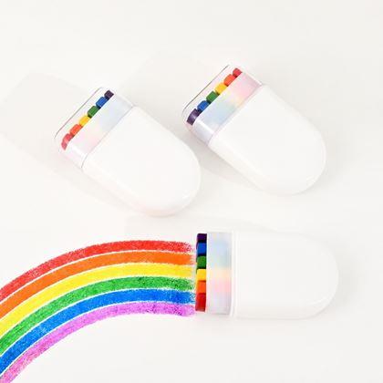 Imaginea din Creioane cerate în husă pentru pictarea curcubeului