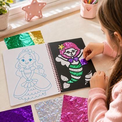 Imaginea din Caiet creativ cu desene de colorat sclipitoare - prințesă