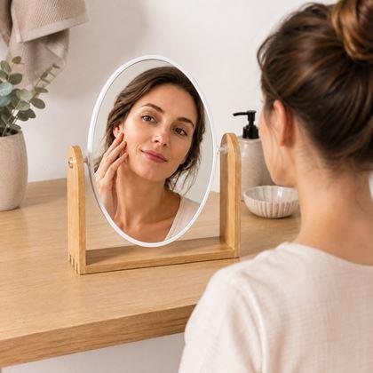 Imaginea din Oglindă cosmetică rotativă din lemn